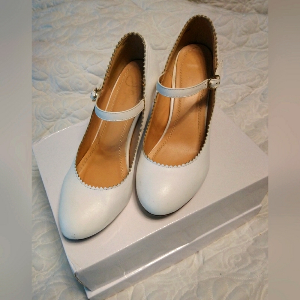 Ladies heels
